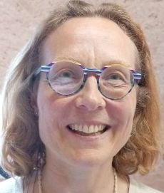 Valerie O Nirvana Machelart